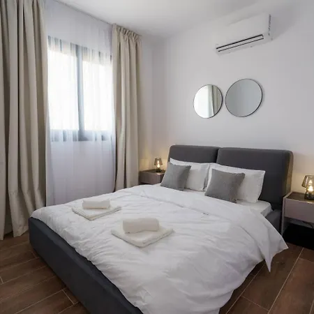 Appartamento Kalamon Luxury 203 W Pool And Gym Livadhia