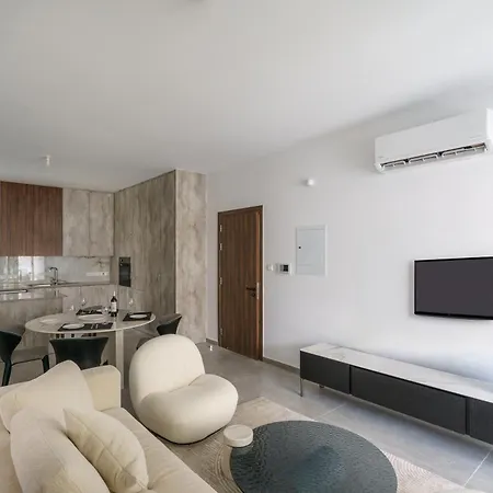 Kalamon Luxury 203 W Pool And Gym Livadhia