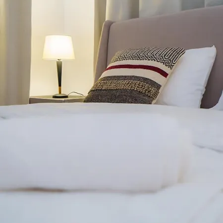 شقة Kalamon Luxury 203 W Pool And Gym Livadhia