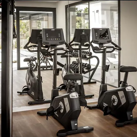 Kalamon Luxury 203 W Pool And Gym شقة Livadhia