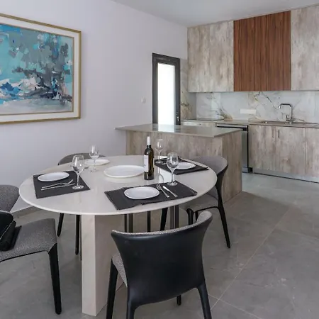 Kalamon Luxury 203 W Pool And Gym Appartamento *