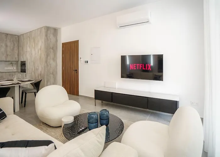 Kalamon Luxury 203 W Pool And Gym Apartmán *