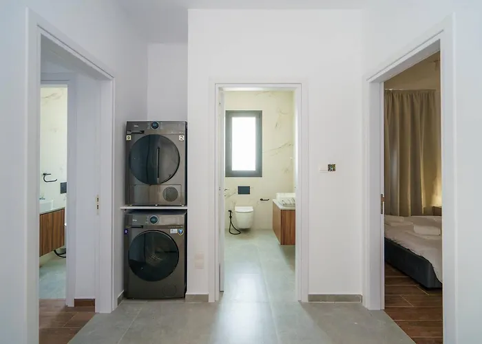 Kalamon Luxury 203 W Pool And Gym Apartmán